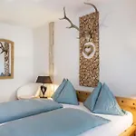 Apartment Wia Dahoam *